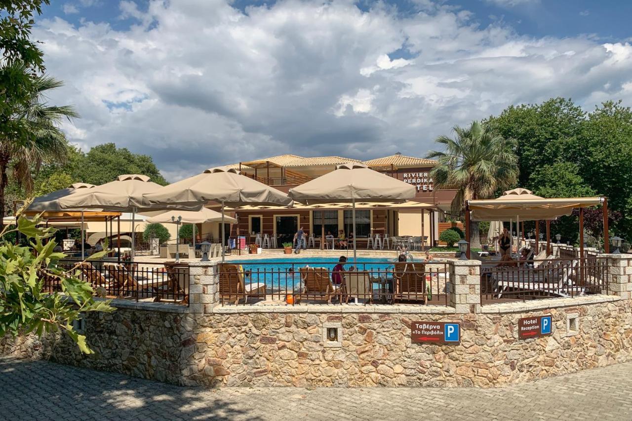 Riviera Perdika Hotel Exterior photo